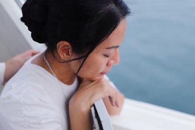Dee Lestari Terharu Petugas Tercengang Lihat Tengkorak Reza Gunawan Utuh Usai Dikremasi