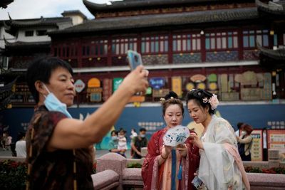 China Raup Keuntungan Rp61 Triliun Selama Libur 3 Hari Berkat Wisatawan Domestik