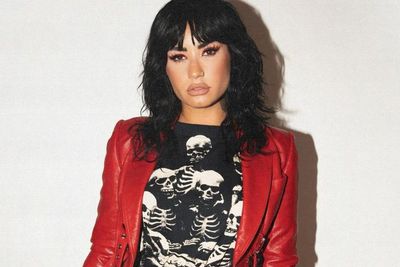 Pesan Demi Lovato untuk Fans: Saya Sangat Sakit, Ini akan Jadi Tur Terakhir Bagi Saya