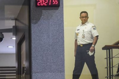 Jelang Lengser, Anies Baswedan Pamer Dapat Penghargaan dari Pemerintah Singapura