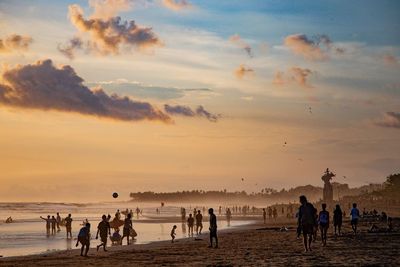 Heboh! Warga Canggu Bali Bikin Petisi Hentikan Suara Bising dari Banyaknya Bar dan Club