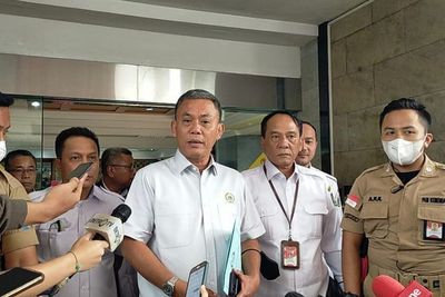 DPRD DKI Serahkan 3 Usulan Nama Calon Pj Gubernur Pengganti Anies ke Kemendagri