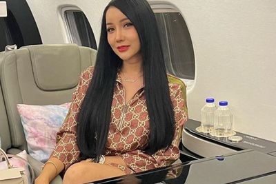 Lucinta Luna Bikin Heboh Pura-pura Pingsan di Mall Malaysia, Ngarep Ditolongin Cowok