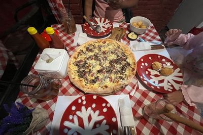 Cobain Pizza Rasa Coto Makassar Cara Dibuatnya Dilempar-lempar, Chefnya Asli Orang Italia