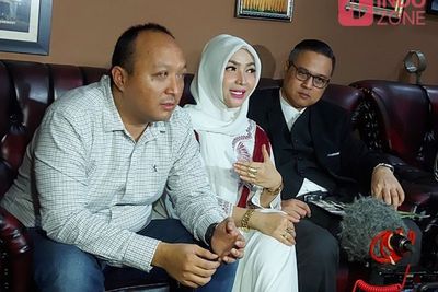 Dituding Suami Lakukan Ritual Mistis, Roro Fitria Jelaskan Pusaka Keluarga: Jangan Ketawa!