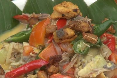 Cobain Jantung Pisang yang Diolah Kekinian, Sekali Makan Pasti Ketagihan!