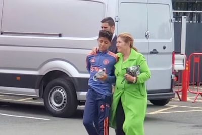Kelas! Sikap Cristiano Ronaldo Jr kepada sang Nenek Jadi Sorotan