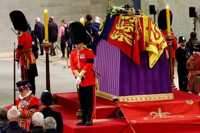 Ratu Elizabeth II Dimakamkan Hari Ini, Berikut Jadwal Prosesinya yang Lengkap!