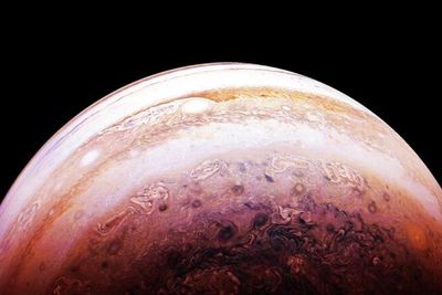 Pada Tanggal Ini, Kamu Bisa Melihat Keindahan Planet Jupiter dari Rumah!