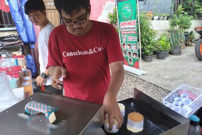Peluang Bisnis! Viral Jajanan Pancake Jepang, Pembelinya Membludak hingga Antre Panjang