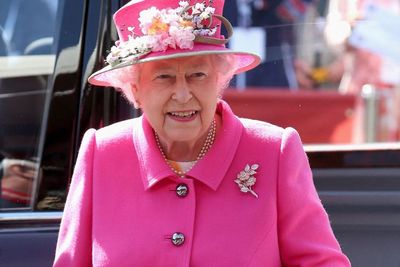 Dipasangi Anti Hacker Buatan MI6, HP Ratu Elizabeth II cuma Bisa Ditelepon 2 Orang