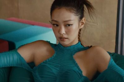 Akting Jennie BLACKPINK Semakin Pesat, Bener-Bener Paket Komplit Cewek Idaman!