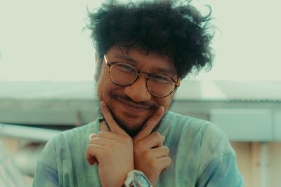 Riwayat Hidup Kunto Aji, Pelantun Terlalu Lama Sendiri dengan Segudang Ide Luar Biasa!