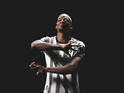 Dituding Gunakan Sihir, Pogba Balas sang Kakak Pake Video Muhammad Ali