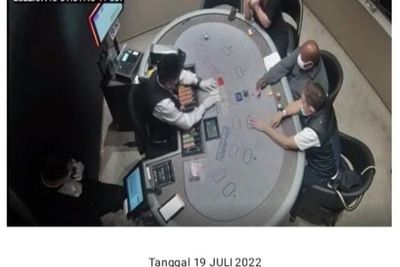 MAKI Bongkar Bukti Dugaan Lukas Enembe Main Judi di Luar Negeri, Pakai Ruang VIP