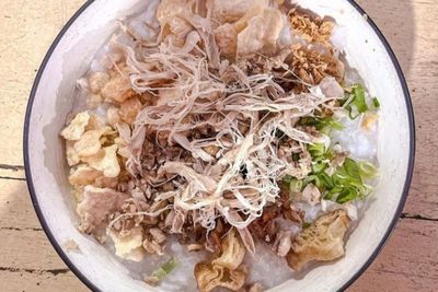 Bubur Setan, Kuliner Aneh dari Serang yang Bukanya Tengah Malam: Rasanya Nagih!
