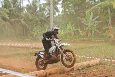 Demi Bangun Tempat Ngaji, Komunitas Motor Trail Rela Iuran , Hasilnya Mencengangkan!