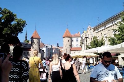 Pengalaman WNI Mampir ke Tallinn, Kota Tua Terbaik di Eropa bak Berada di Abad Pertengahan