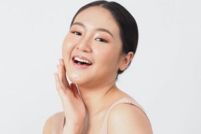 7 Tips Makeup Baby Face Natural ala Cewek Korea, Imut Banget!