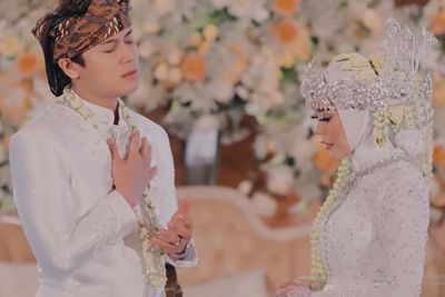 Lesti Dibanting Rizky Billar, Lagu Takdir Cinta yang Disyuting saat Akad jadi Sorotan