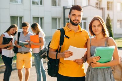 Buat Para Gen Z, Mau Dapat Beasiswa Studi Manajemen di Kampus Luar Negeri? Begini Caranya!