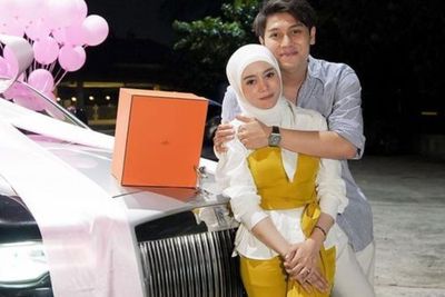 Sebelum Dilaporkan soal KDRT, Rizky Billar Sempat Beri Mobil dan Tas Mewah untuk Lesti
