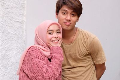 Lesti Kejora Lemas Sampe Dilarikan ke RS Usai Dibanting dan Dicekik Rizky Billar