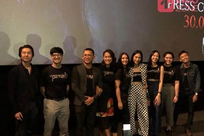 FOTO: Hii.. Kuntilanak Jalan-jalan di Mal Teror Penonton Film Horor di Bioskop