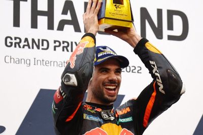 Miguel Oliveira Jadi Raja di GP Thailand, Asapi Dua Rider Ducati