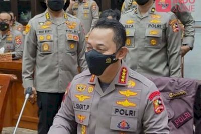 Hasil Survei Ternyata Publik Lebih Percaya Kapolri daripada Institusi Kepolisian