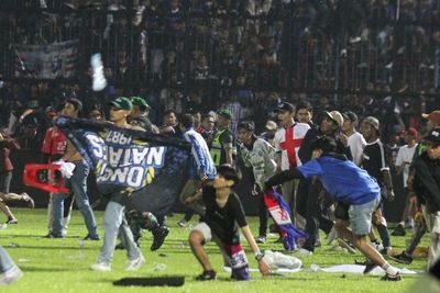 Bomber Arema FC Ungkap Kronologi Tragedi Kanjuruhan, 7 Orang Meninggal di Ruang Ganti