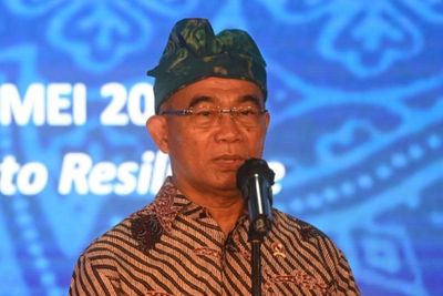 Menko PMK Muhadjir: Millenial Harus Mampu Jawab Tantangan Baru VUCA