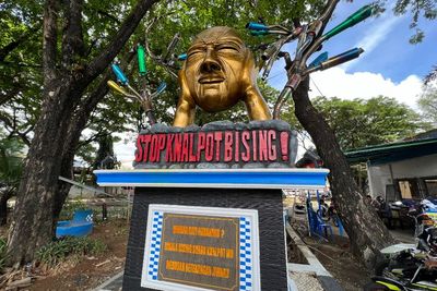 Siapa Sangka Tugu Keren Ini Dibuat dari Kumpulan Knalpot Brong, Hasil Razia Polisi