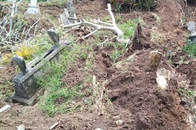 Puluhan Jenazah Muncul ke Permukaan Tanah Akibat Banjir dan Tanah Longsor di Tulungagung