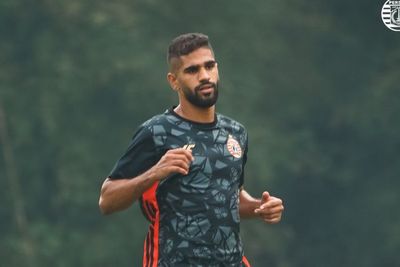 Kompetisi Ditunda, Bomber Asing Persija Harap Liga 1 2022-2023 Bisa Diselesaikan
