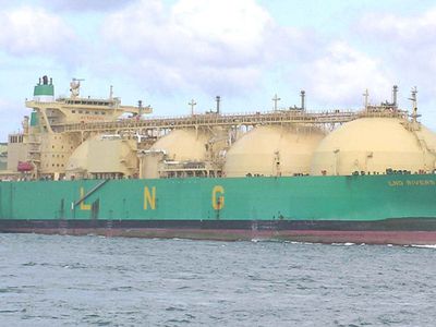 Dukung Program Energi Nasional, Regasifikasi LNG di Kalimantan Timur Diyakini Beri Manfaat Panjang