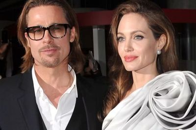 Angelina Jolie Gugat Balik Brad Pitt, Bocorkan Soal KDRT yang Dialami di Pesawat