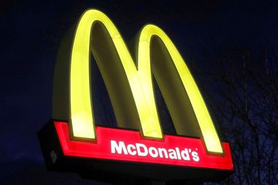 Makin Kekinian, McDonalds Kini Terima Pembayaran dengan Bitcoin dan Tether!