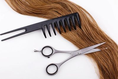 14 Arti Mimpi Potong Rambut Sesuai Jalan Ceritanya, #KAMUHARUSTAHU