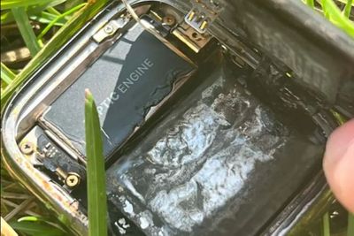 Apple Watch Milik Pria Ini Tiba-tiba Panas dan Meledak, Kok Bisa Sih?