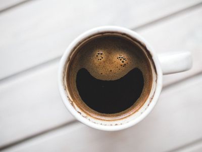Kopi Hitam Tanpa Gula: 5 Manfaat Kesehatan yang Membuatnya Jadi Pilihan Cerdas