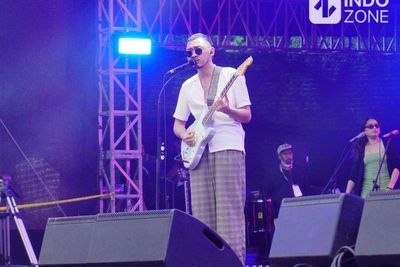 FOTO: Pamungkas Meriahkan Pembukaan Hari Pertama Synchronize Festival