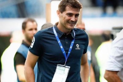 Di Twitter, Legenda Real Madrid Iker Casillas Ngaku Gay