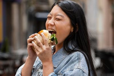 Enggak Cuma Diabetes, Telat Makan Juga Bisa Tingkatkan Risiko Depresi