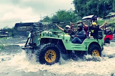 Mau Lihat Merapi dari Dekat? Lewat Lava Tour, Ini Dia Harga dan Rutenya!