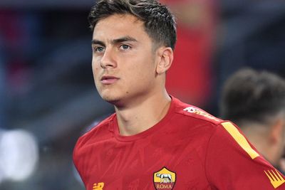 Detik-detik Dybala Mendadak Cedera Usai Tendang Penalti, Terancam Absen Hingga 2023