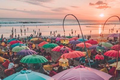 Di Tengah Ancaman Resesi, Kunjungan Wisatawan ke Bali Rata-Rata 10 Ribu Per Hari