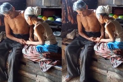 Romantis! Sambil Duduk, Kakek Sabar Pijat Tangan Istrinya: Bukti Cinta Apa Adanya