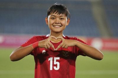 Cetak Gol ala Anime Captain Tsubasa, Pesepakbola Putri Indonesia Ini Jadi Sorotan