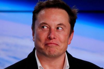 7 Fakta Menarik Elon Musk, Salah Satunya Pernah Jadi Korban Bully!